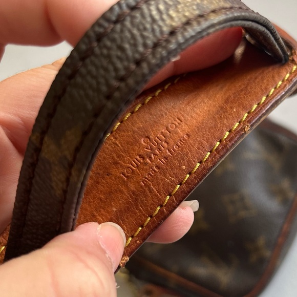 Unisex Louis Vuitton Mini Danube In monogram - Picture 3 of 16